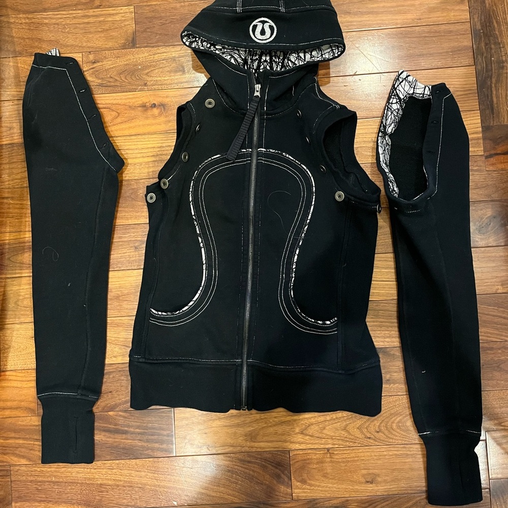 Lululemon special edition scuba hoodie